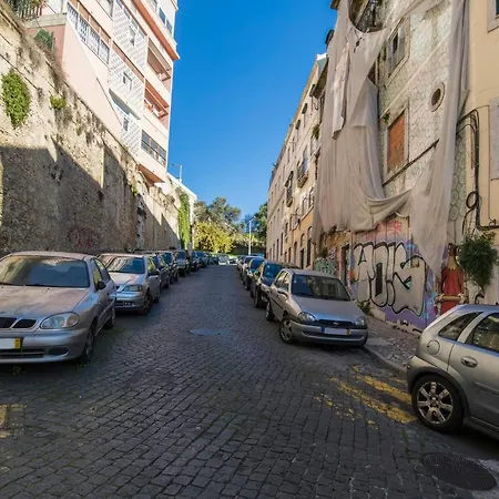 A Pearl In Grace Land דירה