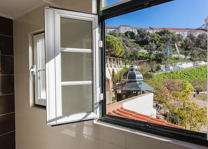 A Pearl In Grace Land *