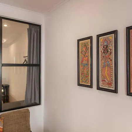 A Pearl In Grace Land Lisbona