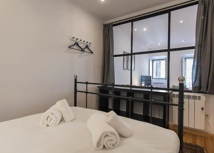 A Pearl In Grace Land *